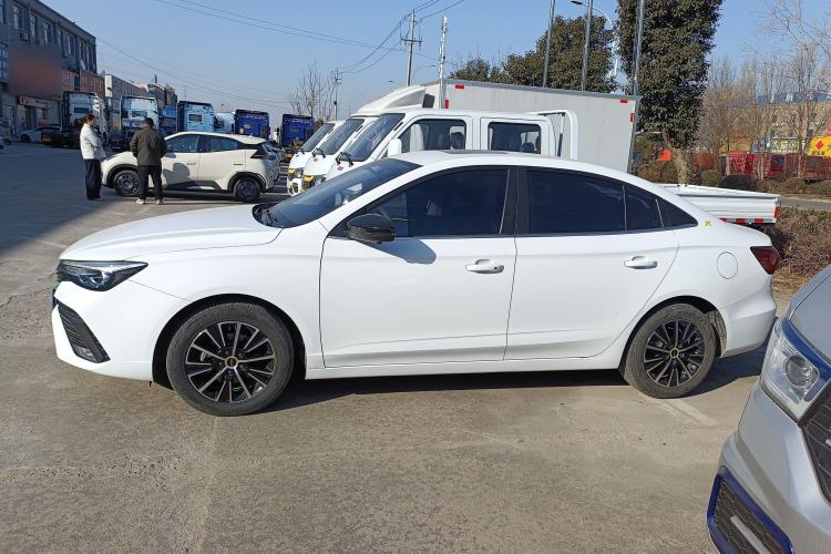 Used Roewe i5 2021 Revised Version 1.5L CVT Diamond Edition
