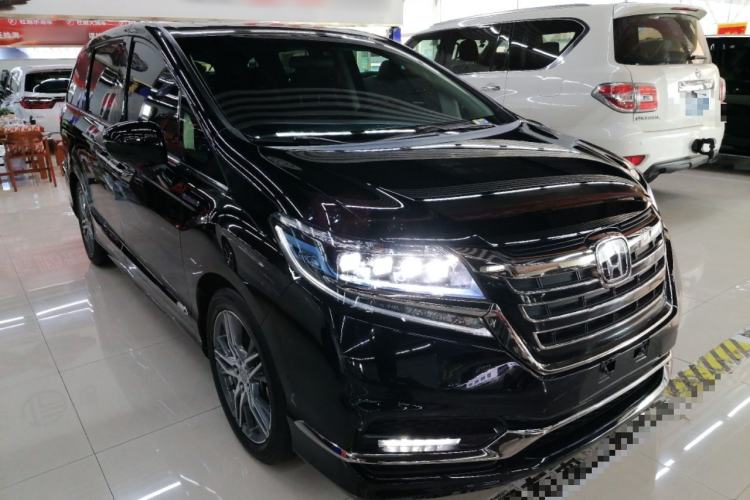 Used Honda Elysion 2019 2.0L Hybrid Luxury Edition
