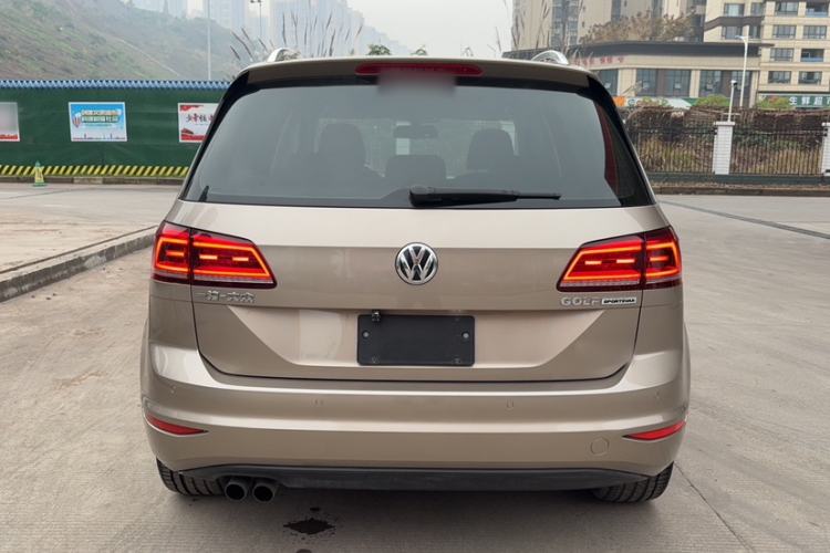 Used Volkswagen Golf Sportsvan 2016 230TSI Automatic Luxury Version