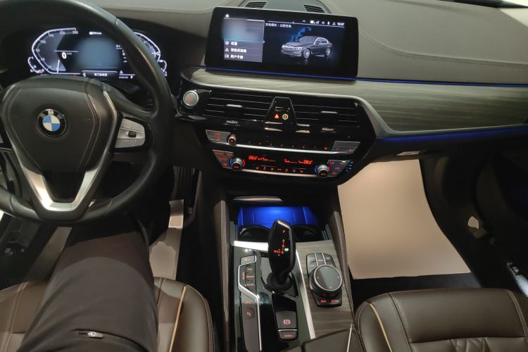 Used BMW 5 Series New Energy 2020 Mileage Upgrade Version 530Le Luxury Package