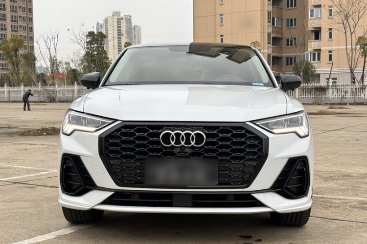 Used Audi Q3 Sportback 2022 40 TFSI Fashion Model
