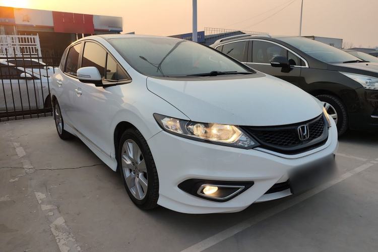 Used Honda Jade 2013 1.8L automatic Comfort version 5 seats
