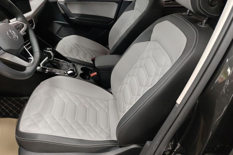 Used Volkswagen Tayron 2024 300TSI Two-Wheel-Drive Luxury Plus Advanced Version