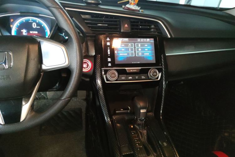 Used Honda Civic 2016 220TURBO CVT Luxury Edition
