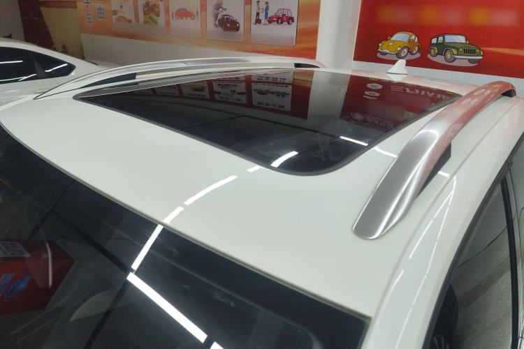 Used Volkswagen Tacqua 2023 200TSI DSG Joy-Connect Edition
