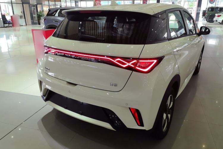 Used BYD Dolphin 2025 420km Free Edition
