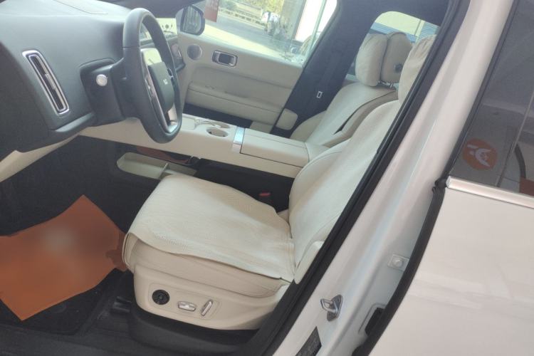 Used Li Auto L6 2024 PRO Model
