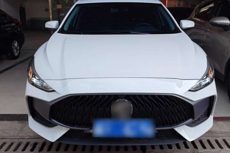 Used MG 5 2023 180 DVVT CVT Luxury Edition
