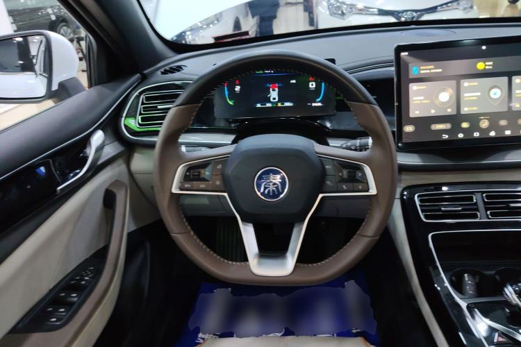 Used BYD Qin PLUS 2023 Champion Edition DM-i 120KM Beyond Model
