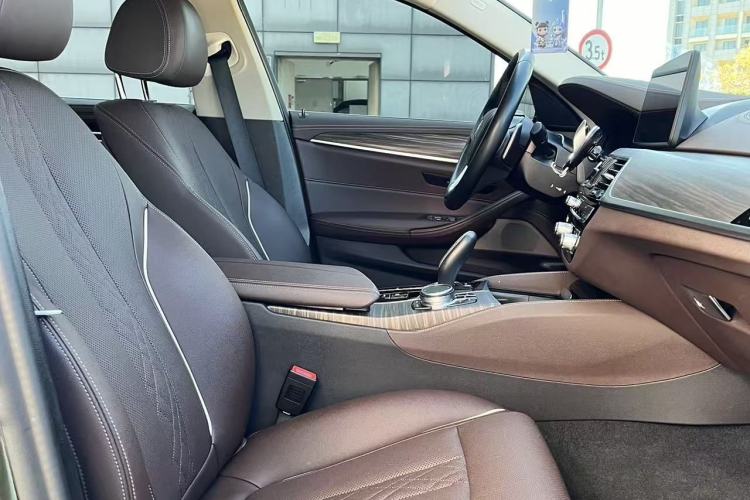 Used BMW 5 Series 2021 530Li Leading Luxury Package