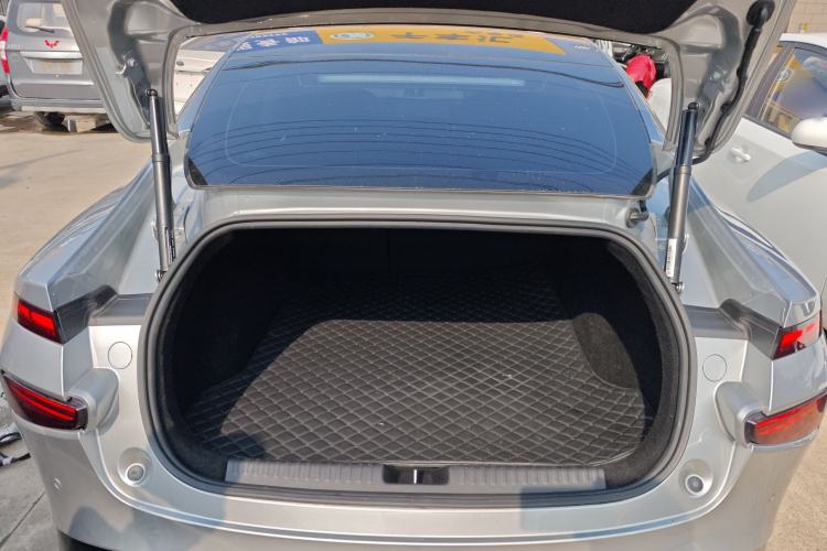 Used XPeng P7 2020 670N
