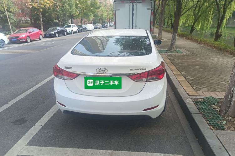 Used Hyundai Elantra 2012 1.6L Manual Leading Model