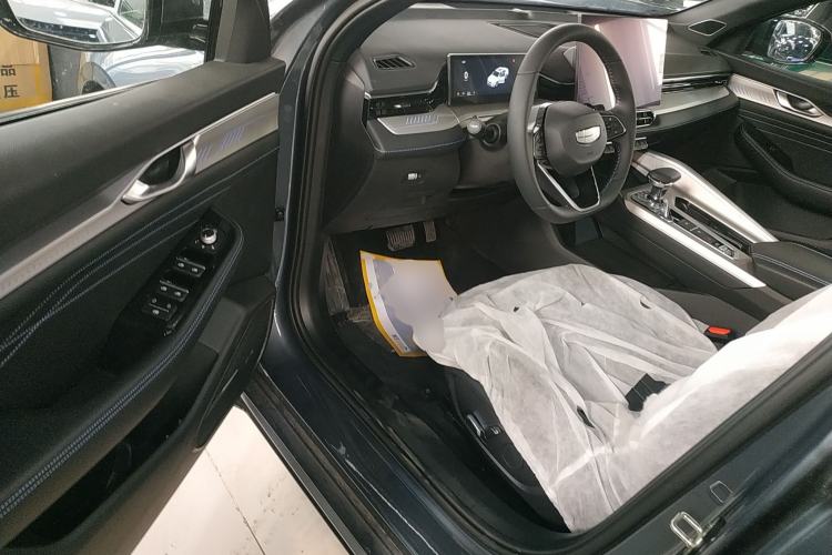 Used Geely Auto Preface 2025 Dongfang Yao 1.5TD Kunlun Edition
