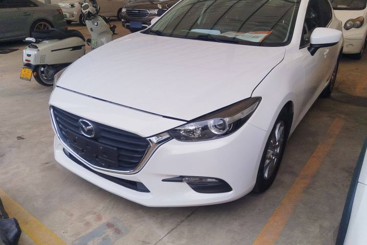 Used Mazda Mazda 3 Axela 2019 Cloud-Controlled Version Hatchback 1.5L Automatic Comfort Model Emission Standard China V
