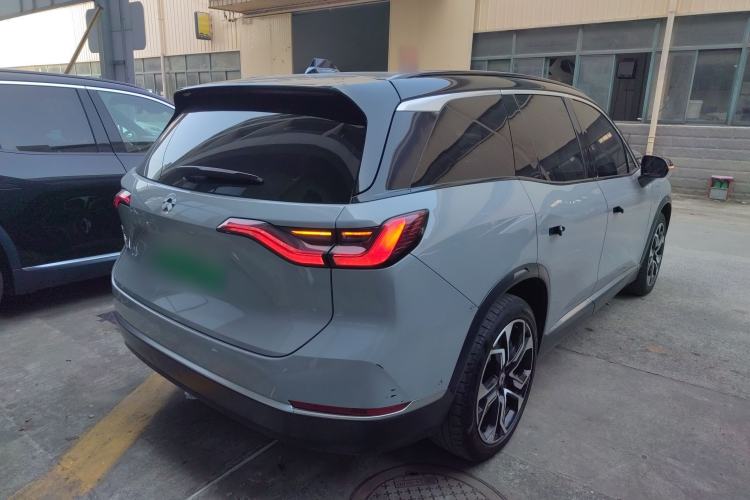 Used Nio ES8 2020 415 km Signature Edition 6-Seater Version
