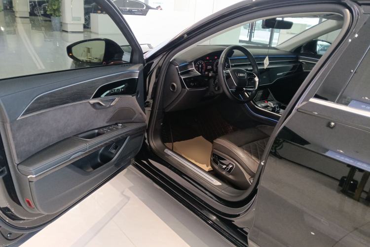 Used Audi A8 2024 A8L 50 TFSI quattro Prestige Edition
