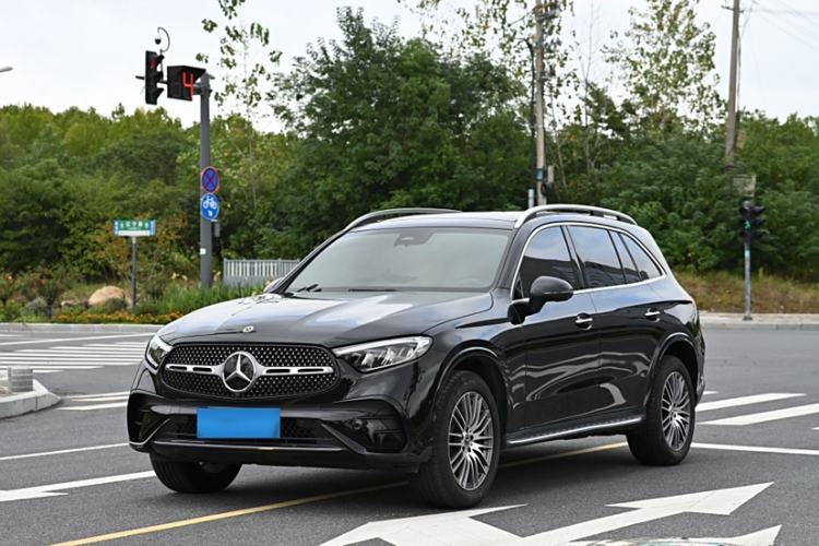 Used Mercedes-Benz GLC 2025 GLC 300 L 4MATIC Dynamic Model 5 Seats