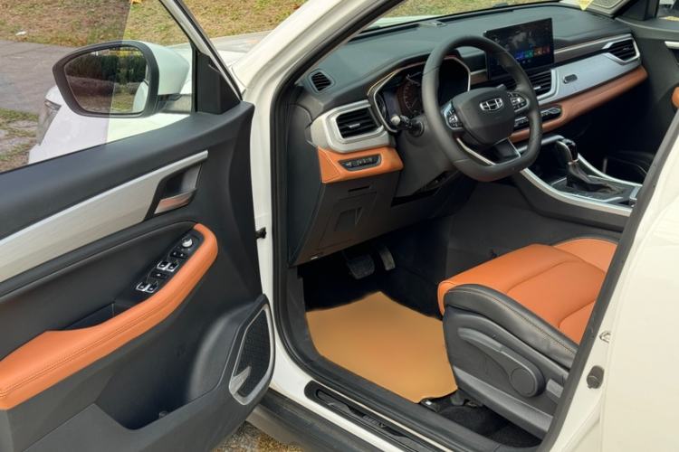 Used Geely Auto Vision X6 2020 1.4T CVT Luxury Edition
