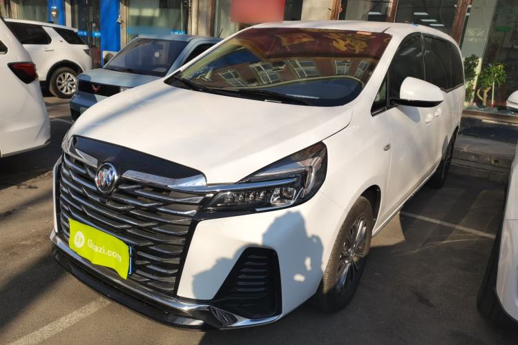 Used Buick GL8 2023 Land Executive Class Comfort Model