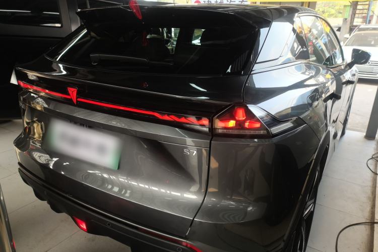 Used  S07 2023 200Max Range-Extended Version
