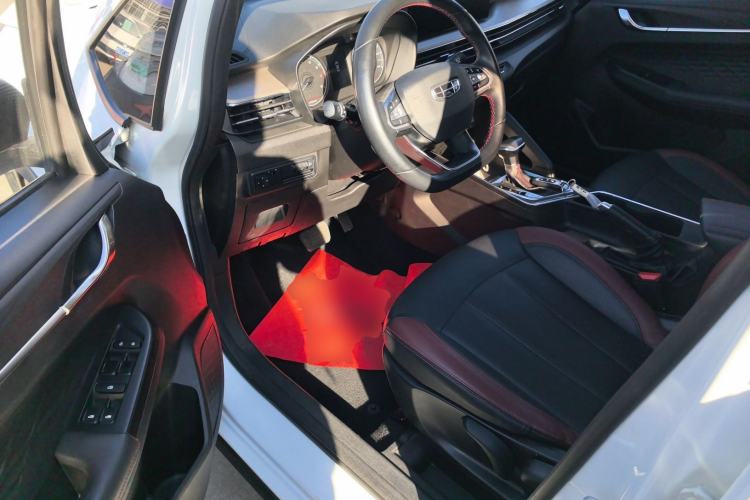 Used Geely Auto Vision X3 2021 PRO 1.5L CVT Deluxe Model
