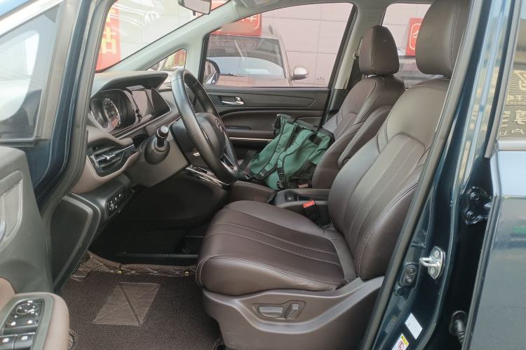 Used GAC Trumpchi M6 2019 270T DCT Luxury Edition (7-seater) China VI