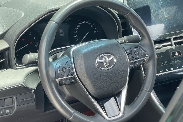 Used Toyota Avalon 2023 2.5L Luxury Edition
