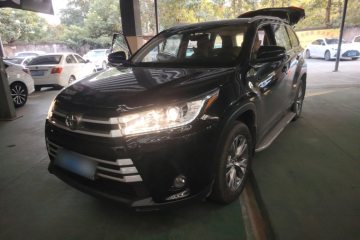 Used Toyota Highlander 2018 2.0T Two-Wheel Drive Elite Version 5 Seats China VI Standard