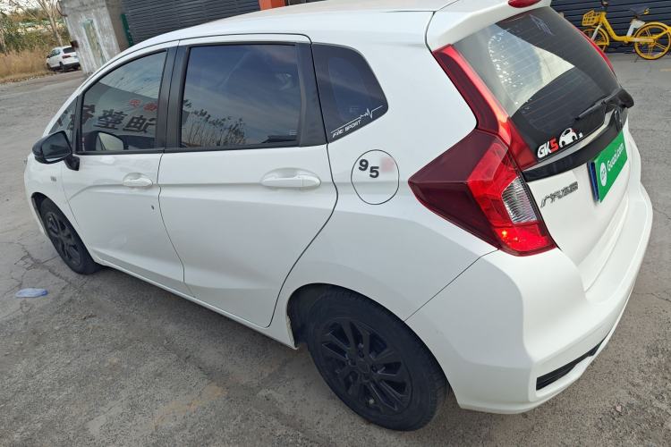 Used Honda Fit 2018 1.5L CVT Comfort Sunroof Version
