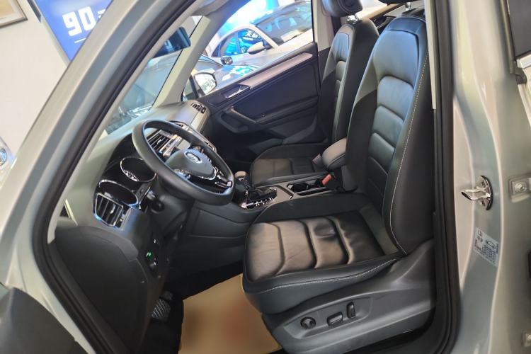 Used Volkswagen Tiguan L 2018 330TSI Automatic Two-Wheel Drive Luxury Edition
