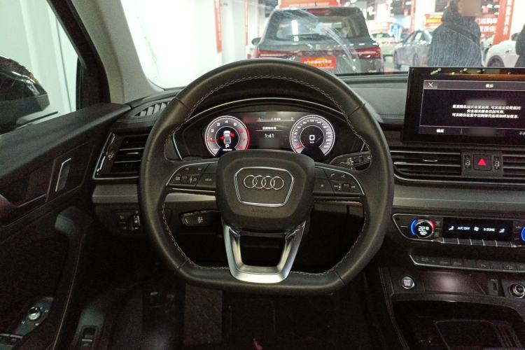 Used Audi Q5L 2024 40 TFSI Fashion Dynamic Model
