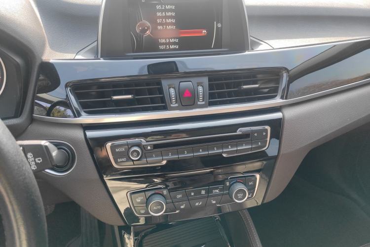 Used BMW X1 2016 sDrive20Li Luxury Model
