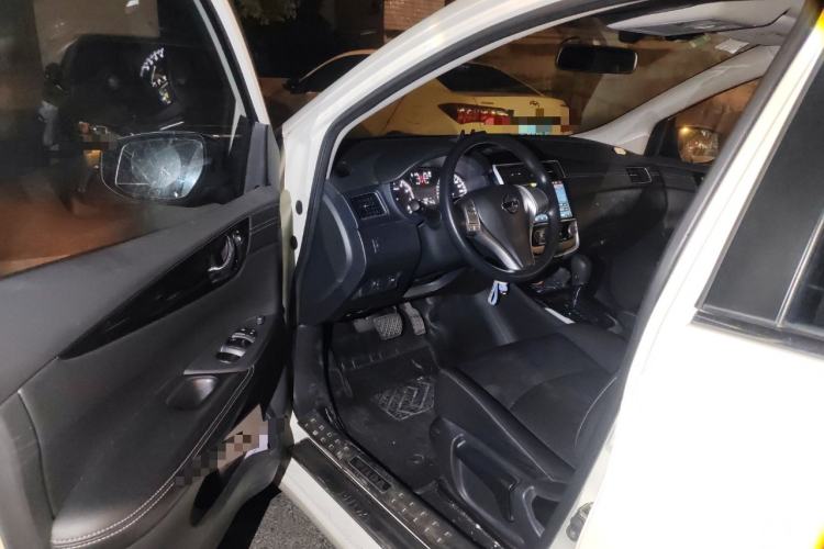 Used Nissan Tiida 2016 1.6L CVT Cool Dynamic Edition