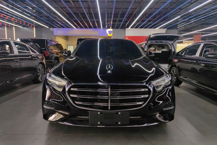 Used Mercedes-Benz E-Class 2024 Refresh E 300 L Stylish Edition
