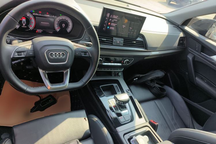 Used Audi Q5L 2022 40T Luxury Dynamic Model
