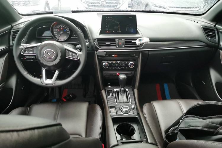 Used Mazda CX-4 2020 2.5L Automatic 4x4 Sky Blue Passion Edition
