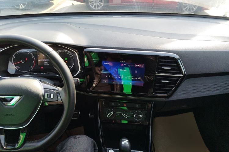 Used Jetta VS5 2021 280TSI Automatic Enjoyment Model
