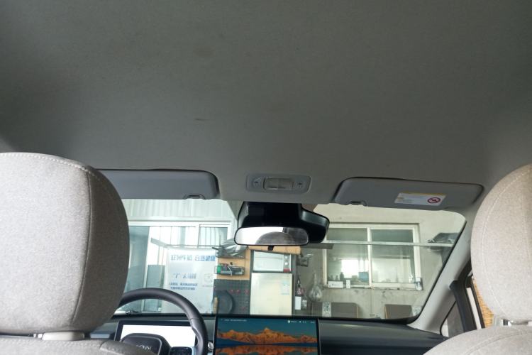 Used AION Y 2023 Younger
