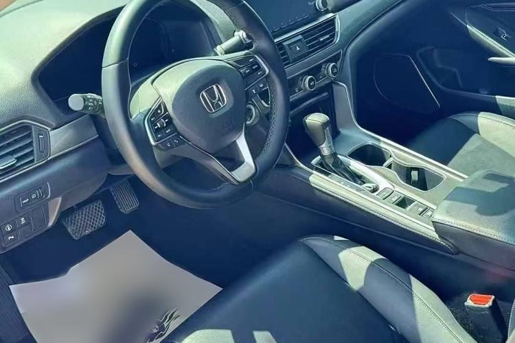 Used Honda Accord 2018 260TURBO Luxury Edition China V Emission Standard
