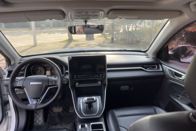 Used Haval M6 2021 PLUS 1.5T DCT Luxury Smart Connectivity Model