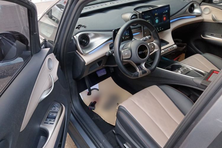 Used BYD Dolphin 2023 420 km Free Version
