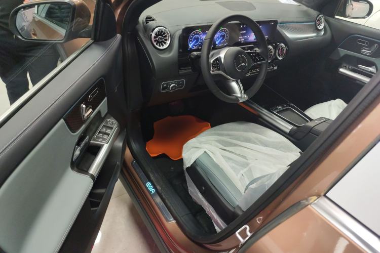 Used Mercedes-Benz EQA 2025 EQA 260
