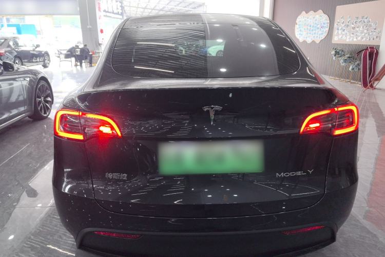 Used Tesla Model Y 2024 Rear-Wheel-Drive Version
