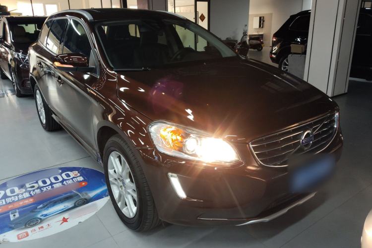Used Volvo XC60 2016 T5 Smart Upgrade Model
