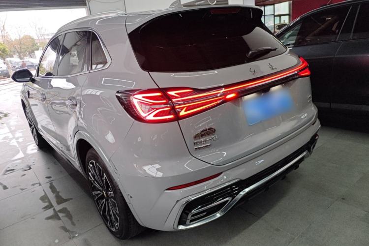 Used Hongqi HS5 2023 2.0T Four-Wheel Drive Flagship Pro Edition
