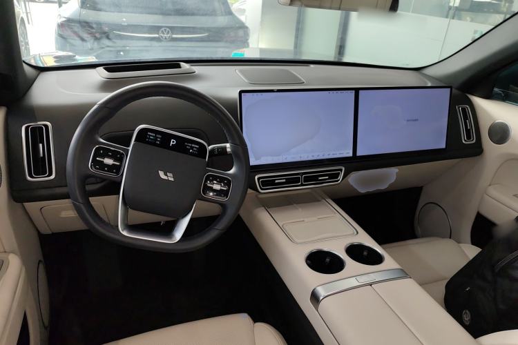 Used Li Auto L7 2023 Pro Model
