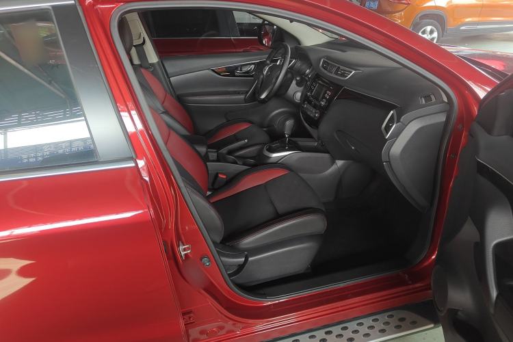 Used Nissan Qashqai 2016 2.0L CVT Luxury Edition
