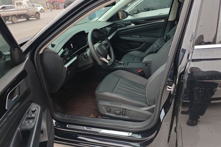 Used Volkswagen Passat 2025 Outstanding Model 380TSI Starry Dragon Edition