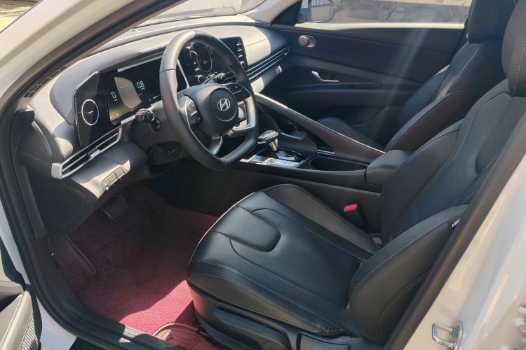 Used Hyundai Elantra 2023 1.5L CVT GLX Elite Edition
