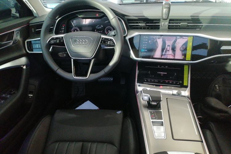 Used Audi A6L 2025 45 TFSI Prestige Dynamic Edition + Ventilated Comfort Package
